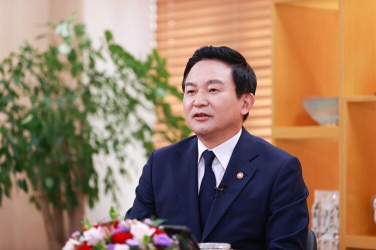 กระทรวงคมนาคมควรเปลี่ยนเป็น ‘กระทรวงคมนาคม:’ รัฐมนตรี Won Hee-ryong